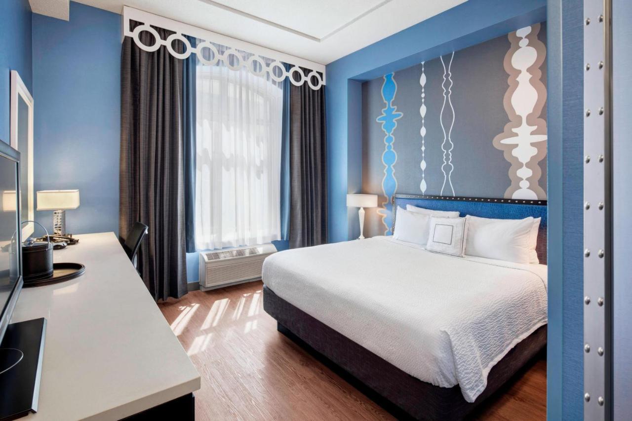 Fairfield Inn And Suites Chicago Downtown/ Magnificent Mile מראה חיצוני תמונה