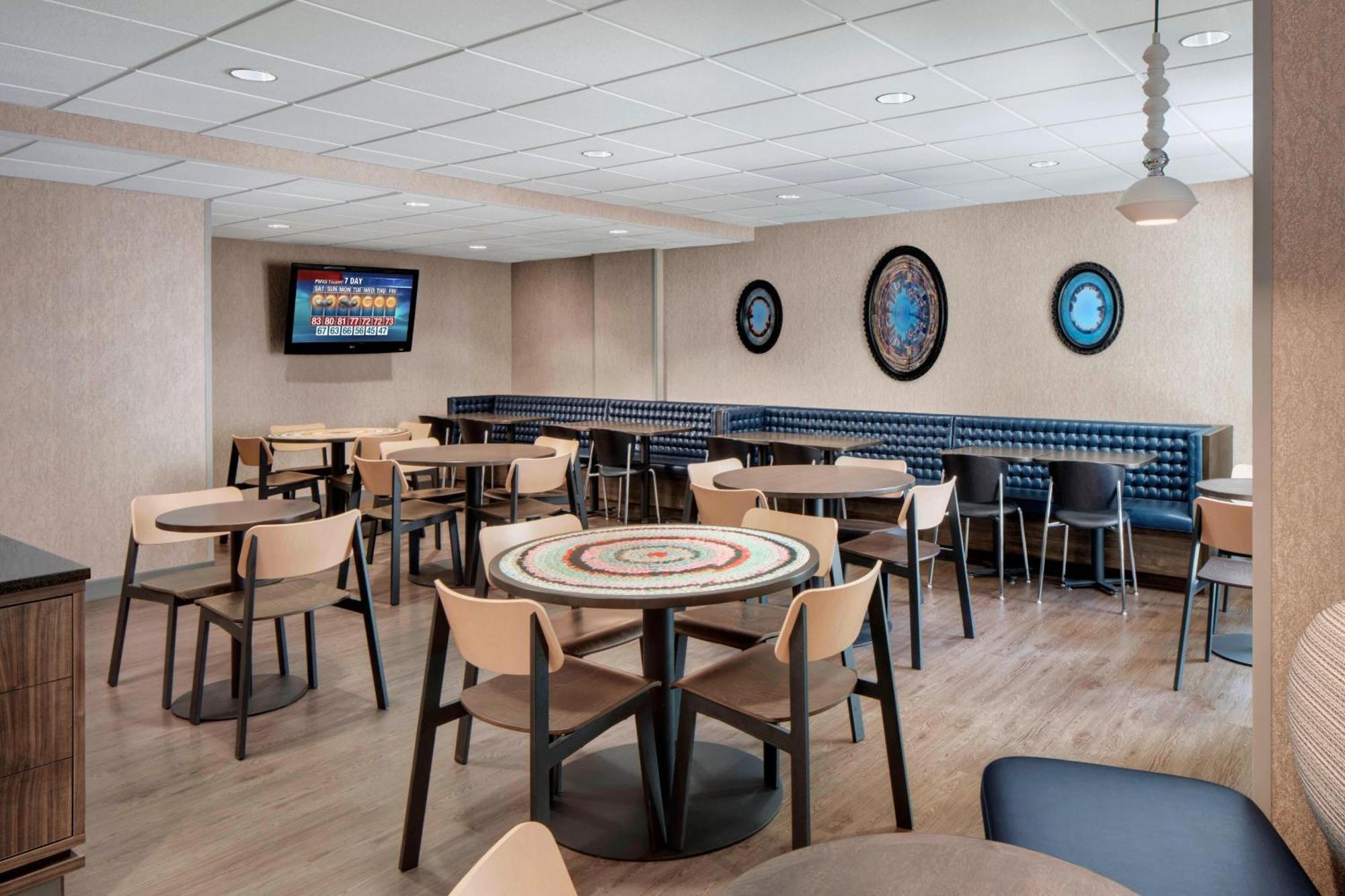 Fairfield Inn And Suites Chicago Downtown/ Magnificent Mile מראה חיצוני תמונה