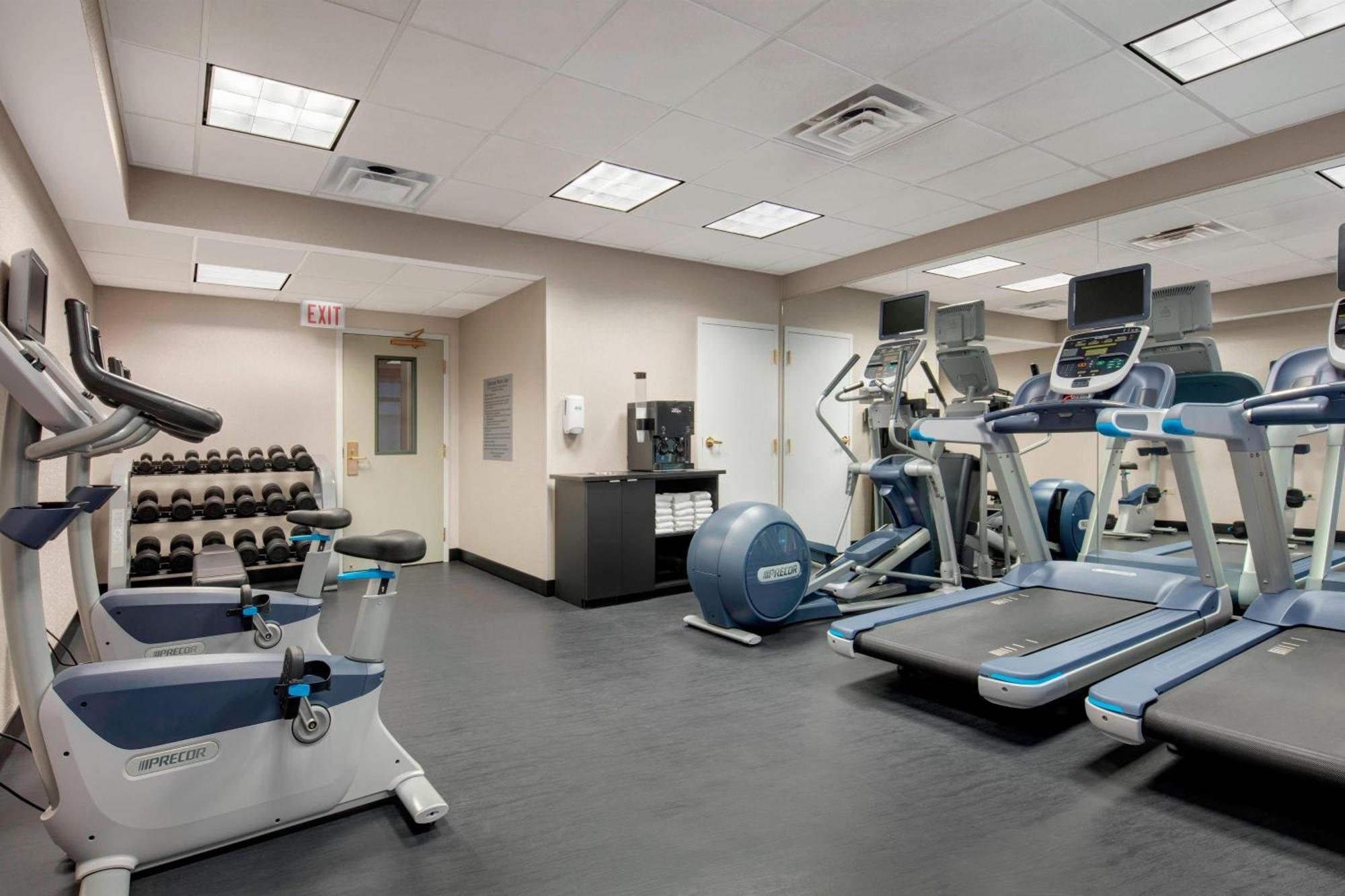 Fairfield Inn And Suites Chicago Downtown/ Magnificent Mile מראה חיצוני תמונה