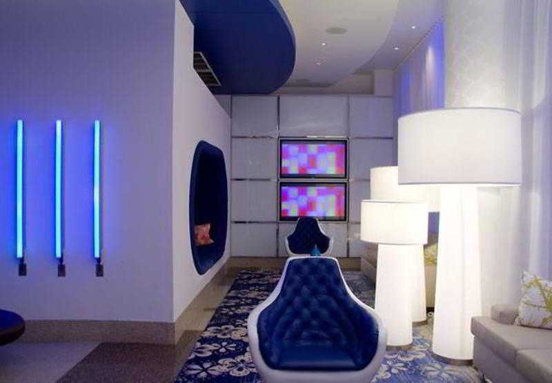 Fairfield Inn And Suites Chicago Downtown/ Magnificent Mile מראה חיצוני תמונה